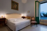 Palazzo Laura Hotels in Alessano