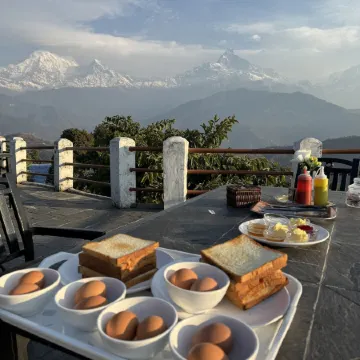 ES Deurali Resort