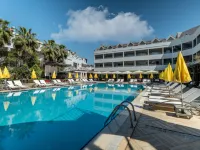 Grand Viking Hotel Hotels near Kiris