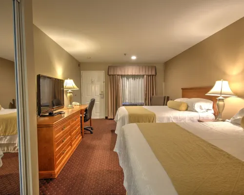 Burbank Inn and Suites Hotels in Burbank