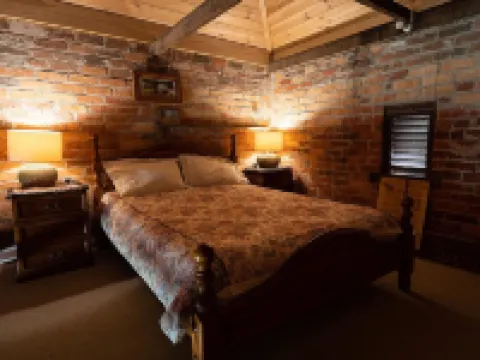 Grampians Historic Tobacco Kiln Hotels in Hamilton