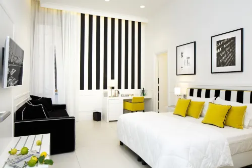 NAP Luxury Guest House Bovio - Pensions