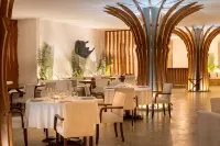 Billionaire Beach Front Apartments