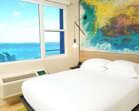 ザ トリスト ビーチフロント ホテル コンダドのホテル