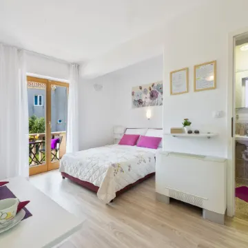 Cina Apartments