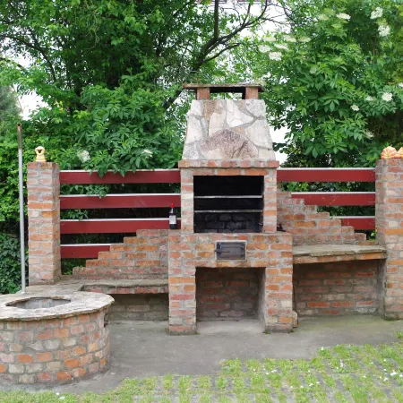 Aranyhal Apartman