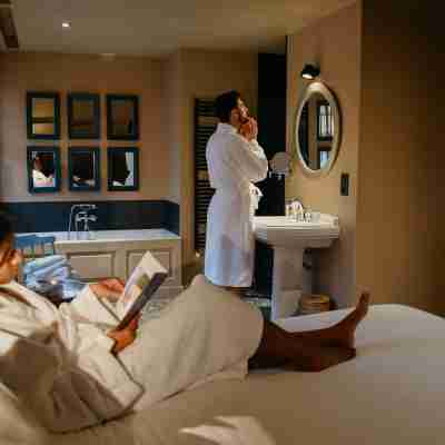 Hôtel Spa Les Pins de César Rooms