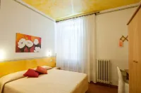 Hotel la Palomba Các khách sạn ở Mondavio