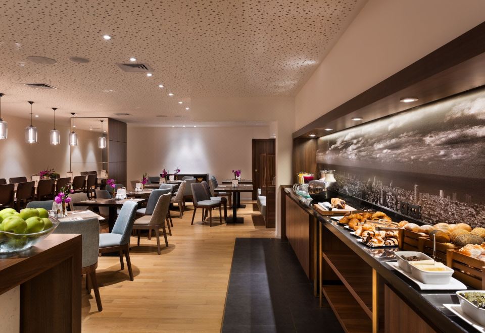 시 타워 바이 이스로텔 디자인