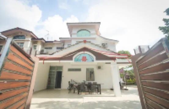 DesaTebrau NewStar Homestay - Wedding Bridal House