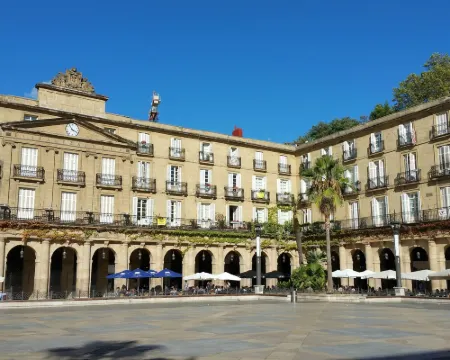 Casual Serantes Hotels in Bilbao