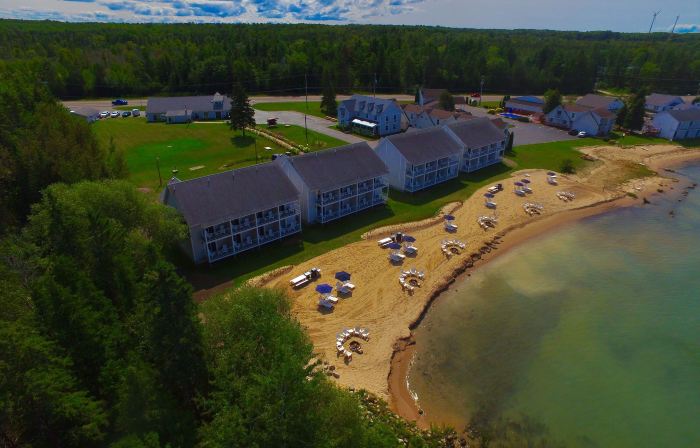Clearwater Lakeshore Motel