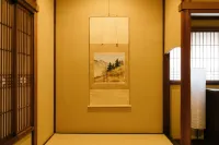 B&B Mikawa - Kanazawa Fish Harbour Hotels in Nomi