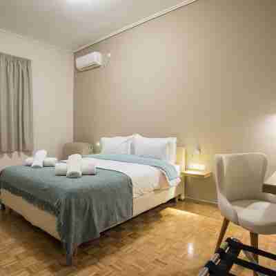 V Hotel Delphi Rooms