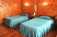Nanda Wunn Hotel - Hostel