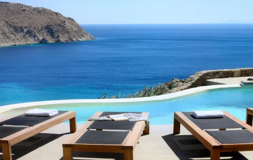 Magnolia in Mykonos With 4 Bedrooms and 4 5 Bathrooms