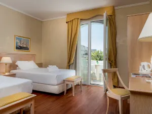 호텔 드 론드레 리미니