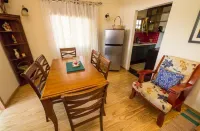 Willard's Bed and Breakfast Hotels in Tunapuna