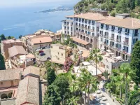 Hotel Ariston and Palazzo Santa Caterina Hotels near Spisone Beach
