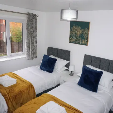 The Oasis - for Contractors and Individuals