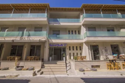 Grand TheoNi Boutique Hotel & Spa Hotels in Apollonii