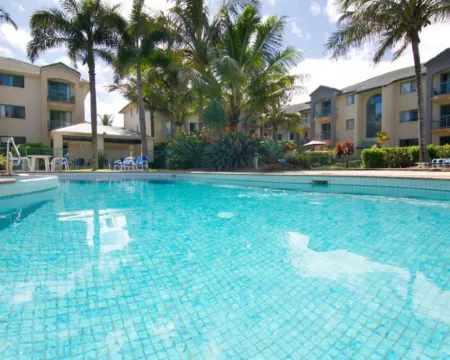 Pacific Place Apartments Hotels in Bilinga