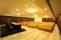 Raj Park Hotel Chennai - Swimmingpools