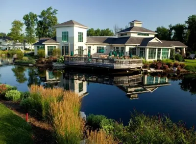 Swan Lake Resort Hôtels à : Tyner