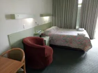 Holbrook Skye Motel
