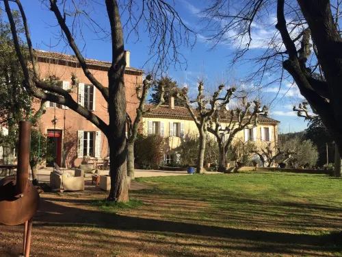 La Féraude - Pays d'Aix en Provence Hotel a Mimet
