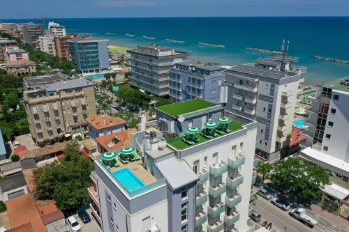 Amadei Hotel Figaro & Apartments Hotels in Pesaro