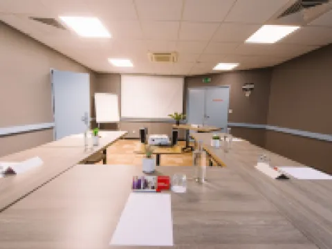 イビス アヴィニョン サントル ガール アヴィニョンのホテル