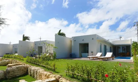 Feliz Villa Suite Miyakojima Ueno