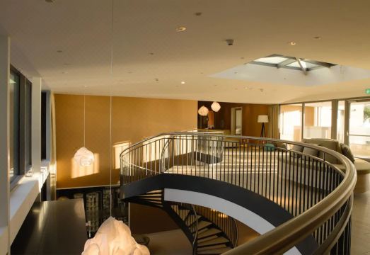 호텔 주르 포스트 로비