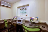 Candlewood Suites Raleigh Crabtree Hotel di House Creek
