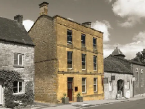 Victoria House Hotels in Stow-on-the-Wold
