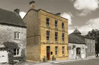 Victoria House Hotels in Maugersbury