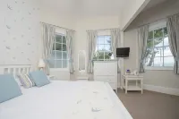 The Boathouse Hotels in 