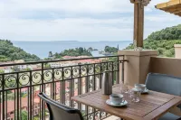 Enetiko Resort