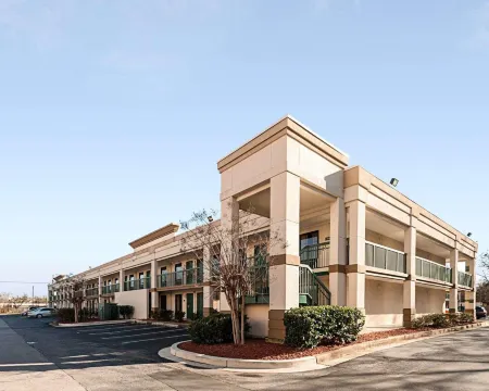 Quality Inn Отели рядом с достопримечательностью «Patapsco Valley State Park - Pickall Area (Reservations Only Entrance)»