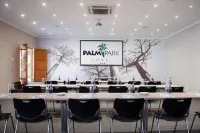 Palm Park Hotel Hotels in Lephalale Local Municipality