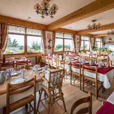 Hôtel Restaurant Le Grand Truc - soirée étape montagne ski séjour au calme Sybelles SAVOIE Dining/Meeting Rooms