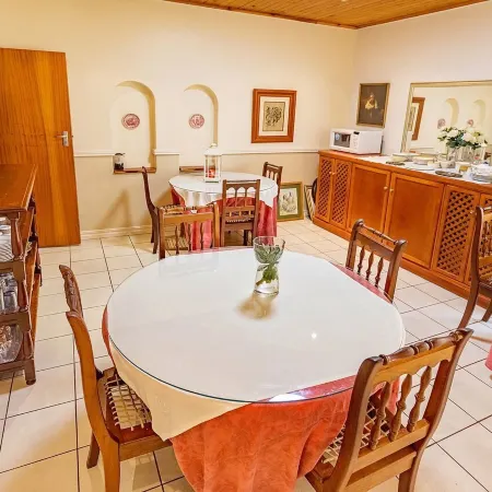 Bay Tree Guest House