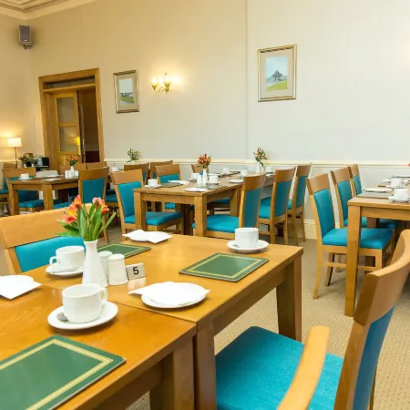 Mackays Hotel