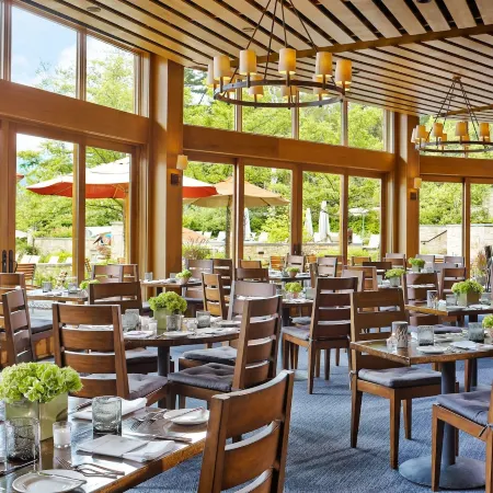 Topnotch Resort