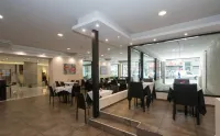 Crystal Tower Hotels in Montevideo
