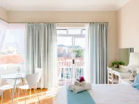Atlantic Beach Villa Hotels near Paddocks shopping Centre