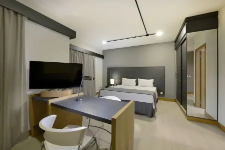 Araucaria Plaza Отели в г. Рибейран-Прету