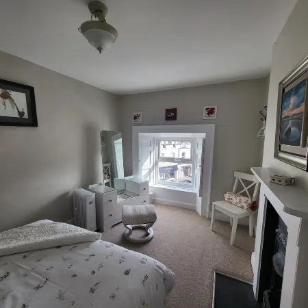 Charming 2-Bed Apartment in Donegal Town Centre