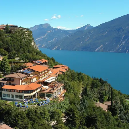 Hotel Pineta Campi